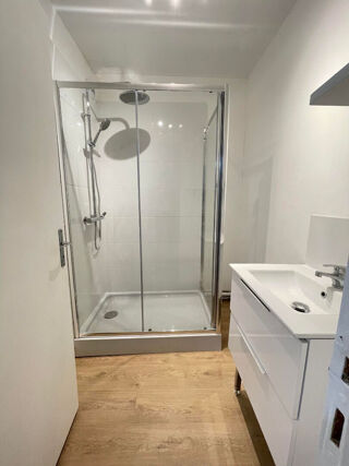  Appartement à louer 2 pièces 48 m²