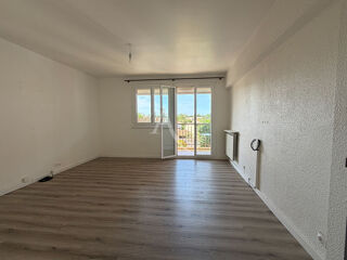  Appartement à louer 2 pièces 58 m²