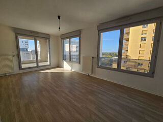 Location Appartement Appartement 3 pièces à louer à Évry Courcouronnes - Réf 16860 Evry courcouronnes
