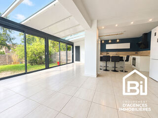  Maison à vendre 6 pièces 148 m²