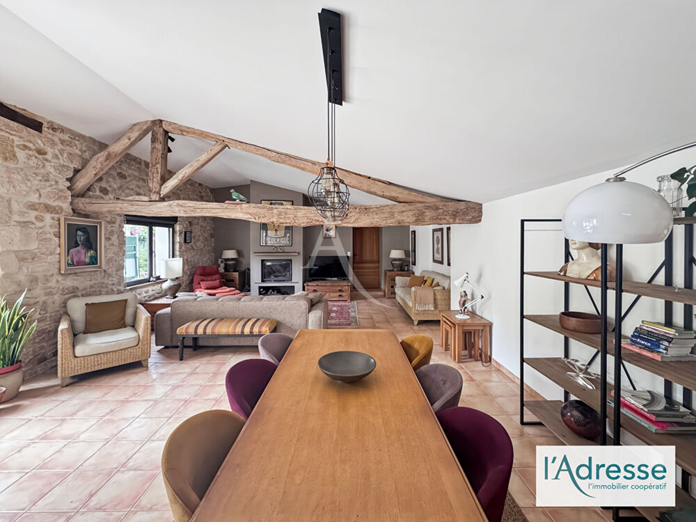 Vente Maison EXCLUSIVITE Élégante Maison en pierre rénovée avec piscine et dépendance Prayssac