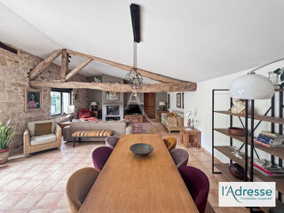  Maison à vendre 9 pièces 286 m²