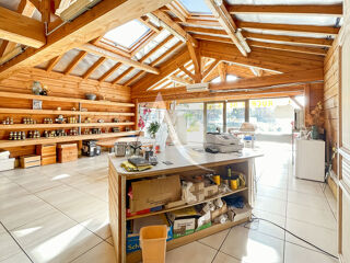  Maison  vendre 6 pices 300 m