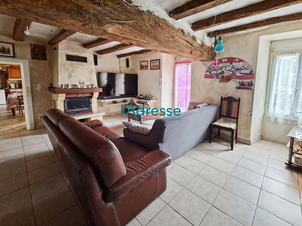 Maison 6 pièces 140 m² · à Saint Laurent du Mottay · 140 m² · 183 500 €