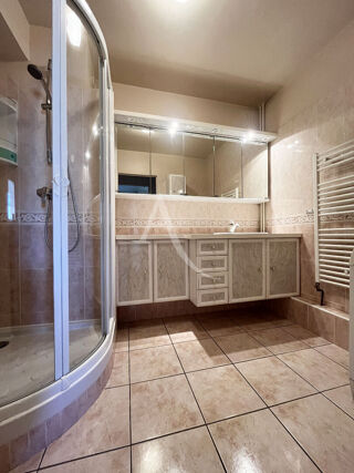  Appartement � vendre 3 pi�ces 74 m�