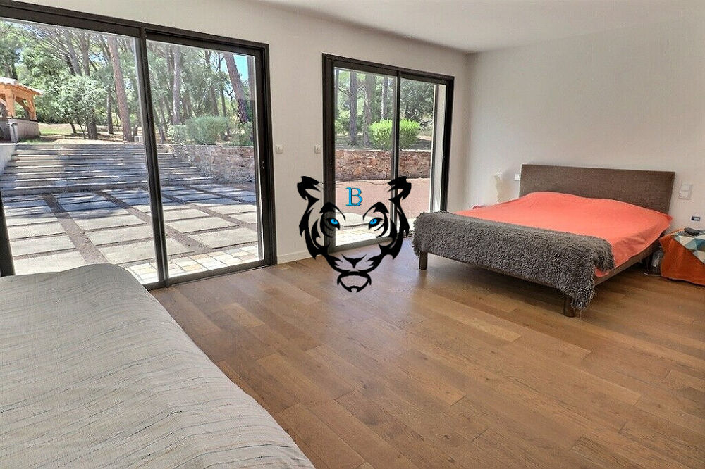 � vendre  Maison Roquebrune-sur-Argens (83520)