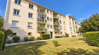Vente Appartement APPARTEMENT TYPE 4  DE 82.52M2 AVEC BALCON AU CALME GARAGE ET ATELIER MANOSQUE Manosque