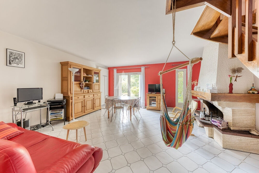 Vente Maison Maison Noisiel 5 pièce(s) 106.29 m2 Noisiel