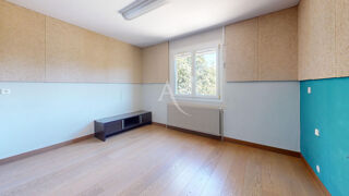  Maison à vendre 6 pièces 179 m²