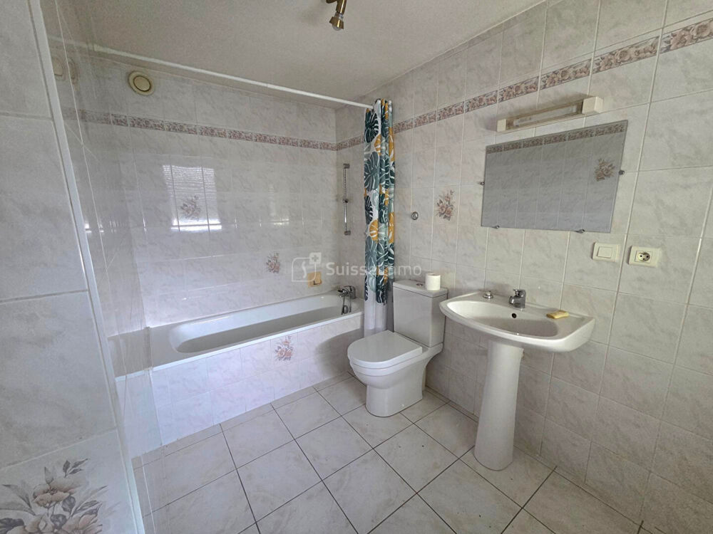 Vente Appartement APPARTEMENT T3 67.7M² 139000 EUROS Trevillers