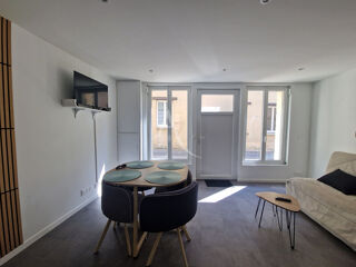  Appartement à louer 1 pièce 25 m²