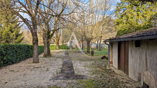  Maison � vendre 15 + pi�ces 380 m�