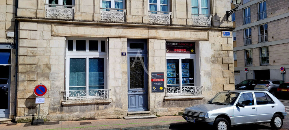 Appartement Saintes et local commercial 78m²