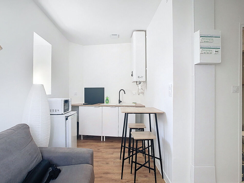 A louer : Appartement meublé en centre-ville de Quimper 1 pièce -12.29 m2