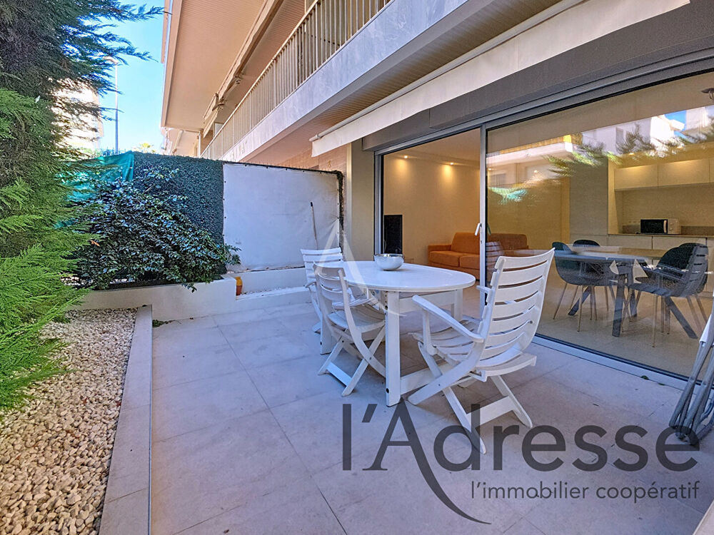 Vente Appartement COUP DE COEUR ! Magnifique 2 pièces avec jardin de 75m² à CANNES PALM BEACH ! Cannes