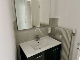  Appartement à louer 2 pièces 47 m²