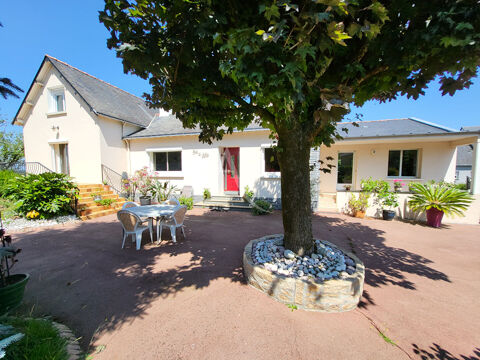   Maison 8 pi�ce(s) Maison - 8 pi�ce(s) - 190 m�