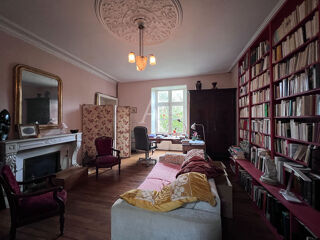  Maison � vendre 12 pi�ces 246 m�