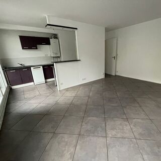  Appartement � louer 4 pi�ces 80 m�