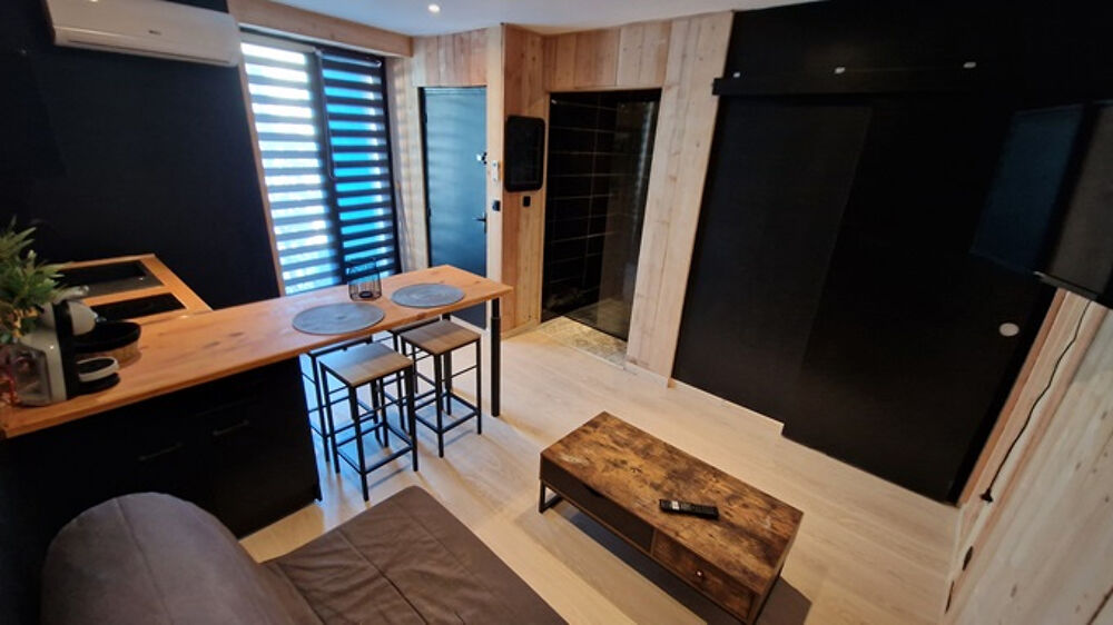 MAISON 2 APPARTEMENTS+ GARAGE