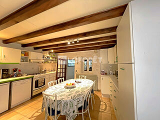 Vente Maison Jolie bâtisse de 12 pièces 187 m2 avec terrain d'environ 2000m². Andelot morval