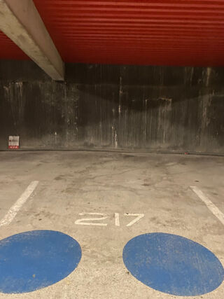  Parking / Garage  vendre 13 m Tourcoing