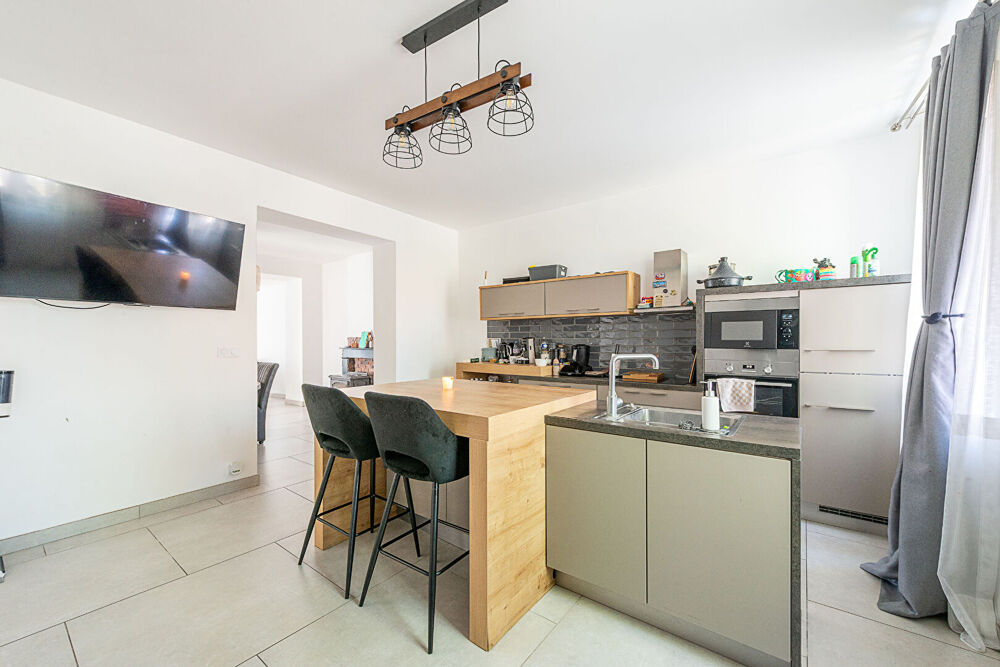 Maison rénovée de 148 m² à Crespin ? Proche de toutes commodités