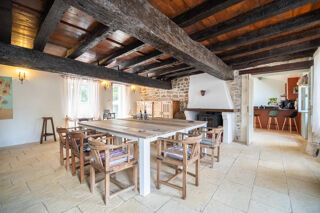  Maison  vendre 9 pices 250 m