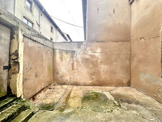  Immeuble à vendre 5 pièces 164 m²