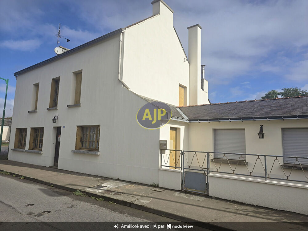 Vente Maison Bourg de CONQUEREUIL, maison 135 m²  7 pièces, terrain Conquereuil
