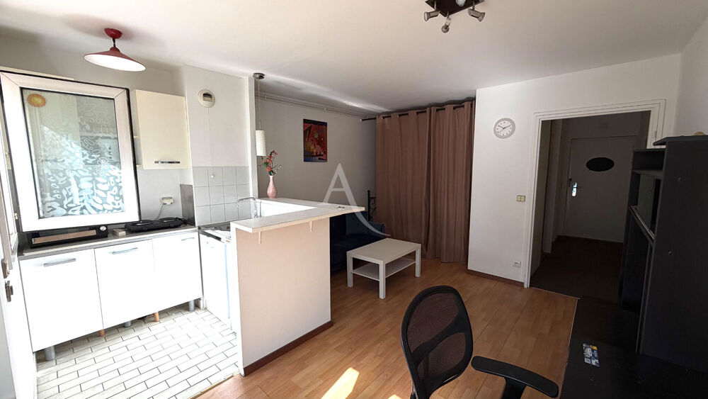 Appartement Le Kremlin Bicêtre 1 pièce(s) 30 m2