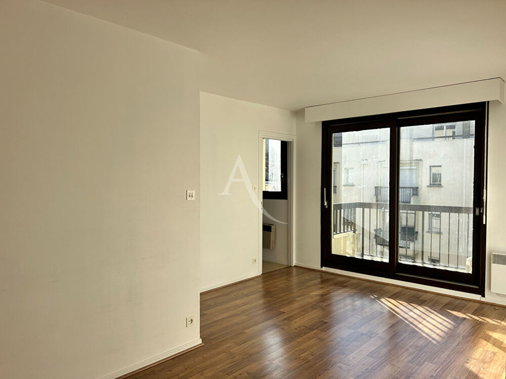 Location Appartement Appartement T2 avec balcon - Hypercentre Clermont ferrand
