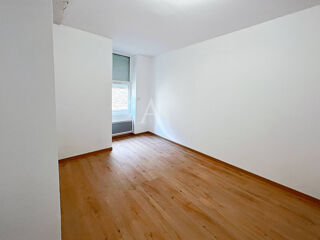  Immeuble à vendre 4 pièces 192 m²