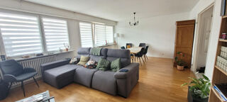  Appartement à louer 4 pièces 93 m²