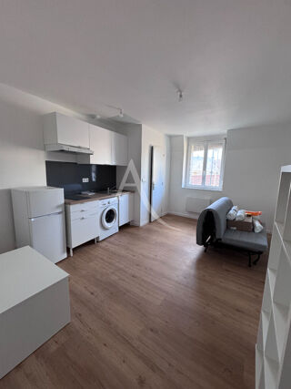  Appartement à louer 1 pièce 22 m²