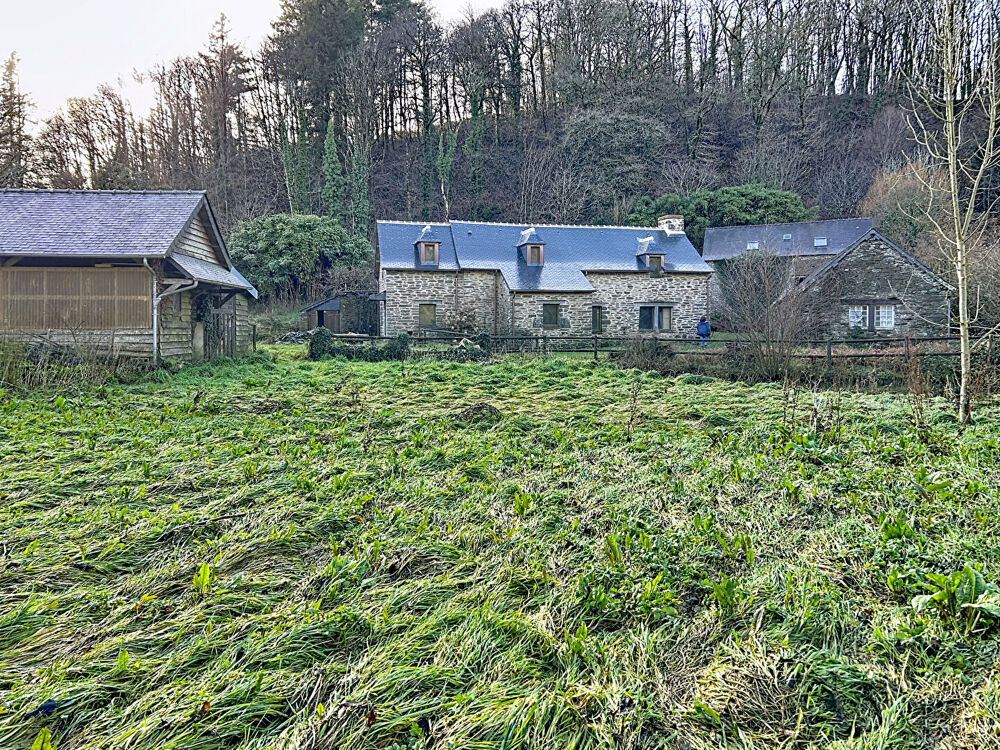 Vente Maison Moulin du XVIIe siècle rénové en habitation de caractère, 117 m² + 2 ha de terrain ? Vallée de la Douffine à Pleyben (29) Pleyben