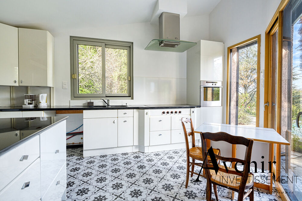 Vente Maison ST CYR AU MONT D'OR - MAISON D'ARCHITECTE T6 - TERRAIN 1515 m2 - PISCINE Saint cyr au mont d or