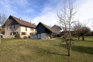  Maison  vendre 8 pices 246 m