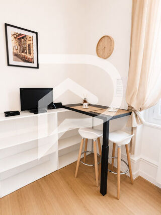  Appartement à louer 1 pièce 1 m²