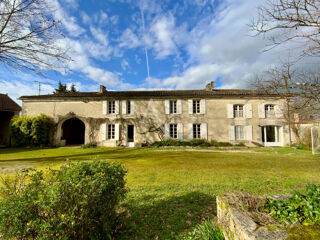  Maison � vendre 8 pi�ces 340 m�
