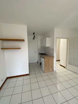  Appartement à louer 1 pièce 26 m²