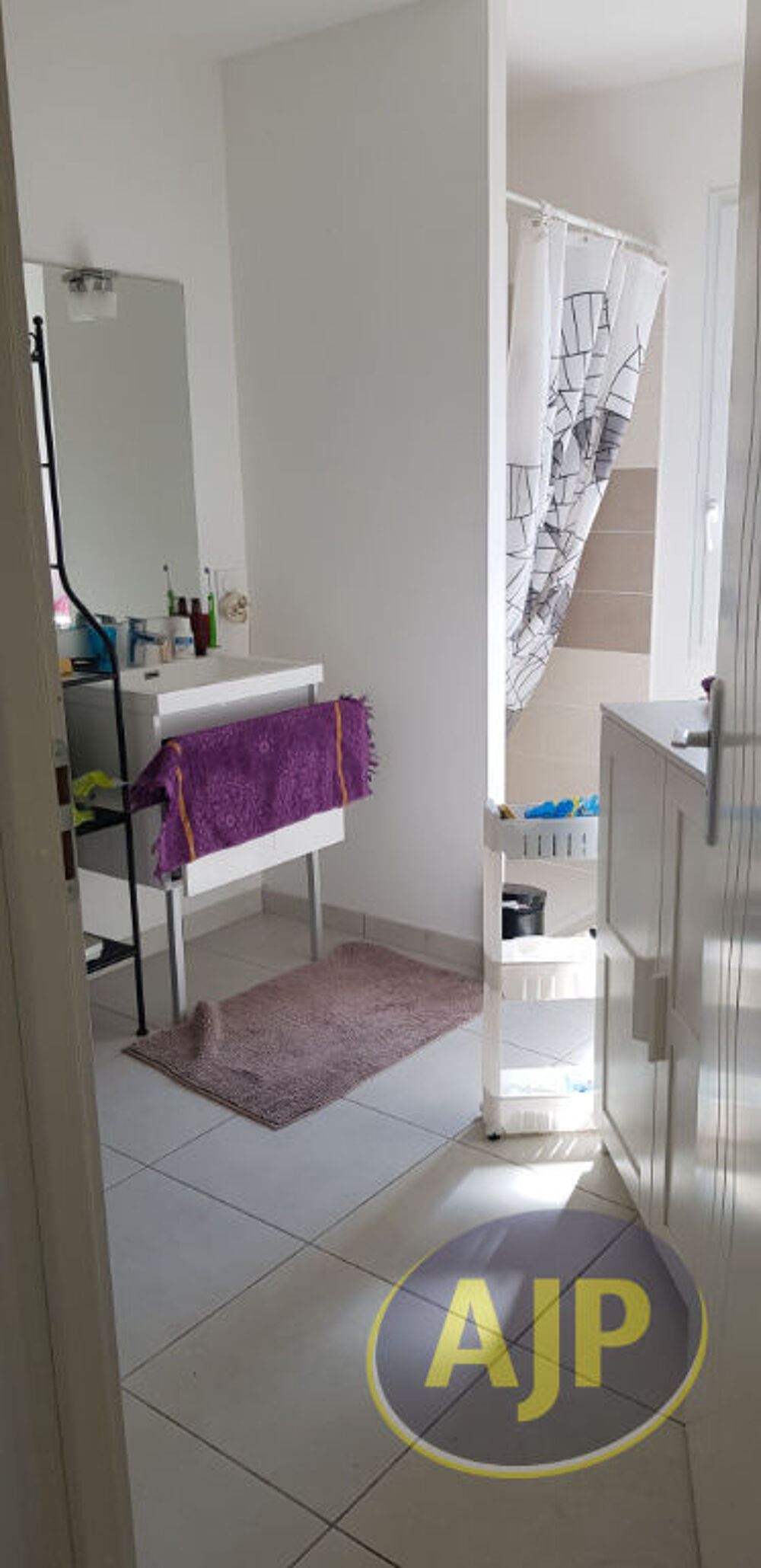 Location Maison Maison 3 pièces 70 m2 - Ste Pazanne/St Hilaire de Chaléons Saint hilaire de chaleons