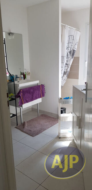  Maison à louer 3 pièces 69 m²