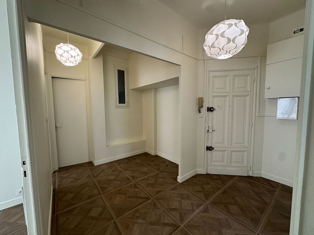 Vente Appartement Appartement 4 pièces  proximité immédiate tribunal - Toulon Centre Ville Toulon