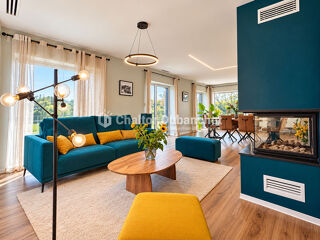 Vente Maison Maison Riorges 200 m2 - 4 chambres - 2690 m² de terrain Riorges
