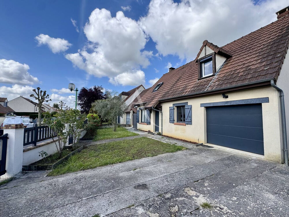 Vente Maison Maison CHEVRY COSSIGNY - 6 pièces - 103 m2 Chevry cossigny