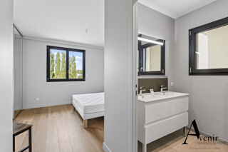  Maison à louer 5 pièces 141 m²