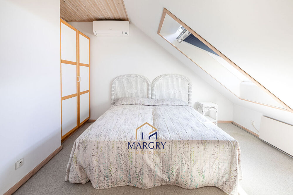 à vendre  Maison Gex (01170)