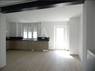  Maison à louer 5 pièces 117 m²