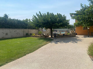  Maison � vendre 6 pi�ces 203 m�